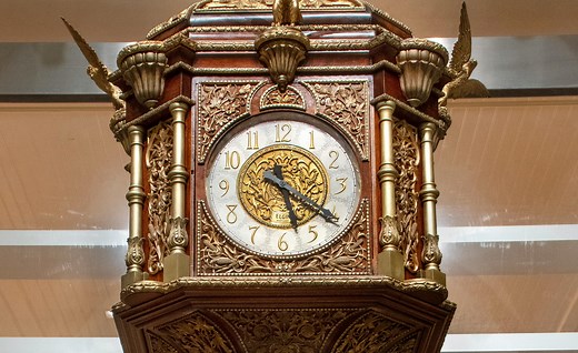 The Waldorf Astoria Lobby Clock | The New York Historical