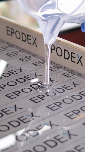 Designe jetzt mit EPODEX deine individuellen Tische Epoxidharz kristallklar und in allen Farben Einzigartige Eigenschaften: UV-stabilisiert, VOC-frei, BPA-frei, Lösemittelfrei Ideal für alle Anwendungen 👉🏼 Premium Produkte – Made in Germany 📦 Schnelle Lieferung 📞 Exzellenter Kundensupport EPODEX – Direkt das Richtige! https://www.epodex.com/de/epoxidharz/epoxidharz-tisch/