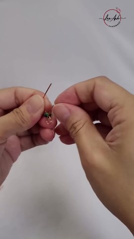 Easy chain bracelet ideas for beginners | 3-wire braid bracelet with beads #shortsvideo #handmade