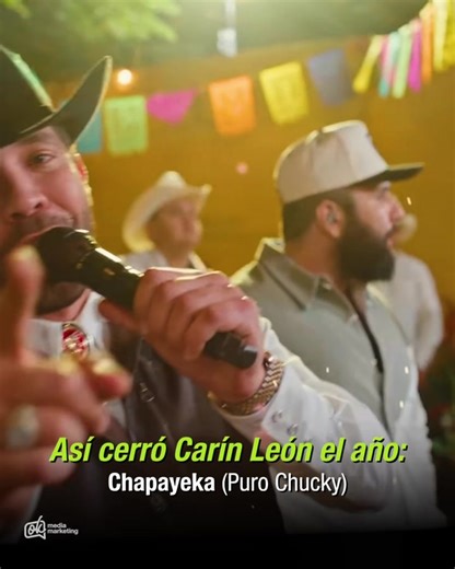 @Carin Leon convierte el cierre de año en una experiencia de marca. Con Chapayeka (Puro Chucky) no solo lanza música: refuerza raíces, activa nostalgia y conecta con su audiencia en el momento más emocional del calendario. Síguenos para más análisis de artistas que dejan huella. . . . #CarinLeon #marketing #regionalmexicanousa #latinoseneeu #latinosenusa
