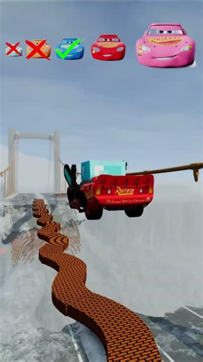 BIG VS SMALL MCQUEEN VS MARIO BRIDGE TEST! 🏎️💨 EPIC JUMP!