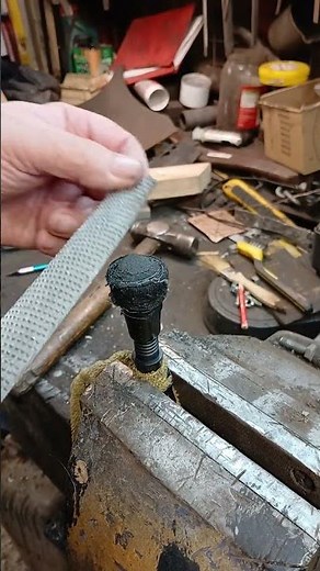 Beardy stops walking sticks from slipping. How to stop walking sticks from slipping