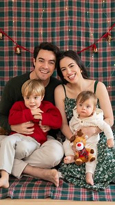 This is your sign to do a holiday photoshoot at home 🎄✨ We set up the coziest little scene with plaid, twinkle lights and teddy bears, and opened @welchs Sparkling Juices to make it feel extra festive! We love that it’s family-friendly, delicious, and perfect for celebrating all the special moments this season. Click the link in bio to try Welch’s Sparkling Juices this holiday season #WelchsPartner #BreakOutTheFancyJuice | Carol de Mauro