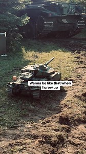 Big Centurion and small Centurion 😊👍🏻 #RC #rcmodel #tank #centurion #model #small #scalemodel #military #fyp #viral | MilPics