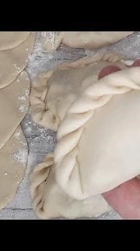 HOW TO MAKE ARGENTINE EMPANADA DOUGH 🇦🇷💜