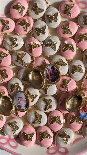 Reorah Collection® on Instagram: "Sharing a matching locket with my best friend and carrying our favorite photos inside… this is more than jewelry. 🤍 #galentinesgift"