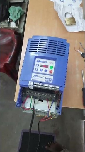 LENZE SMVECTOR SERVICE CHECKING