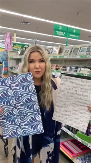 335K views · 1.3K reactions | Dollar Tree Peel & Stick Wallpaper?! 勞 #dollartree #dollartreefinds #wallpaper | Liz Fenwick DIY | Facebook