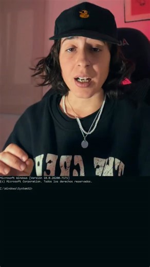 Devch • Java Backend☕️ • Programación on Instagram: "⚡ ¿Sabías que Java tiene su propia consola interactiva para probar código al instante? 💻 JShell es una herramienta increíble para experimentar, aprender y practicar Java sin tener que crear proyectos completos ni configurar nada pesado. 🔥 En este reel te explico por qué JShell es tan útil para programadores: ✨ Ejecuta código Java en tiempo real ✨ Perfecto para probar métodos, lambdas, streams o snippets rápidos ✨ Ideal para aprender Java más