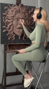 Artist 🎨 @polly_kole #Medusa #sculpture #art | ART Gallery