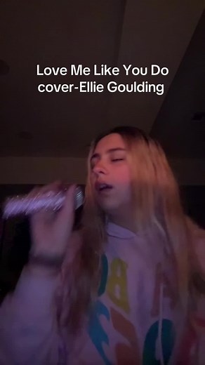 Ellie Goulding - Love Me Like You Do Cover by Athena