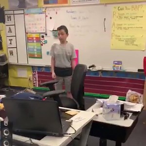 A nervous boy stands before his class to make a confession, but no one could foresee his classmates' reaction... 😢❤️ | Newsner.com