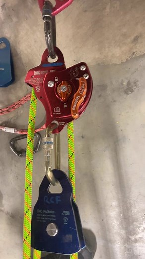 The @cmcpro_official MPD working during a rope rescue class @rock.n.rescue #firefighter #firefighters #rescue #rescueco #rescuecompany #rescuetech #rescuetechnician #rescuetechniques #roperescue #roperescuetraining #roperescueops #roperescueoperations #roperescuetech #roperescuetechnician #rescuetechnicianintraining #rescuetechnicianstudent | The Rescue Boss