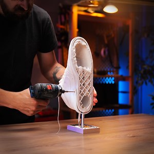 159K views · 243 reactions | Des baskets au haut-parleur : Une mise à jour technologique étonnante et sournoise! | Brico Enfants | Facebook