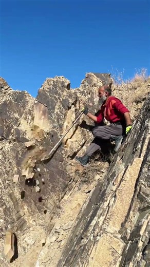 Real Stone Life Mining ⛏️ #shorts #mining #trending #mininggyan #mountains #trending