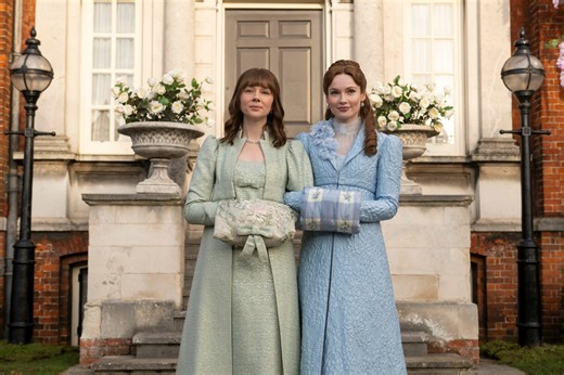 Luke Thompson & Yerin Ha Take Us Inside the World of ‘Bridgerton’ Season 4 | Town & Country