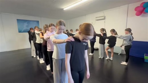 Michael Jackson 'Beat It' Dance Challenge