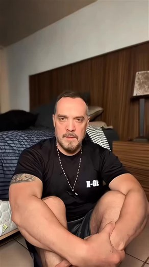 Pon límites sin culpa, tu energía también necesita protección. #corazóndeleón #reset #laguarida | Carlos Leon