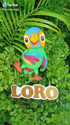 Pepe el Loro Figura Decorativa en Foamy