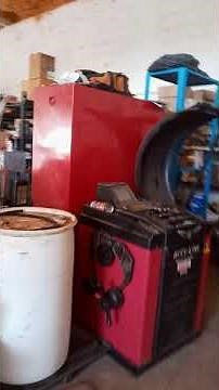 OIL CHANGE TRANSMISSION MITSUBISHI FUSO CANTER / CAMBIO ACEITE TRANSMISION (1/2)