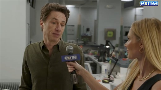 Zach Braff, Donald Faison & Sarah Chalke dish on the surreal "Scrubs" revival — and yes, the J.D. & Turk bromance is going strong! 🏥📺 | Extra