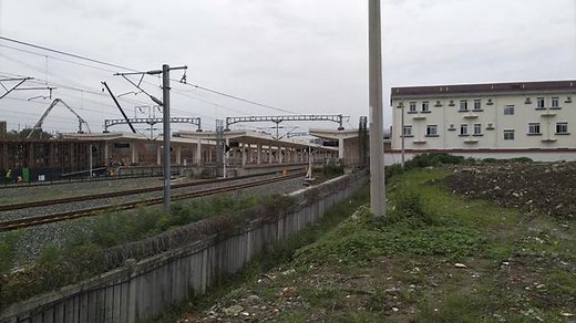 8804次成都西开往成都北编组站，成都西站发车