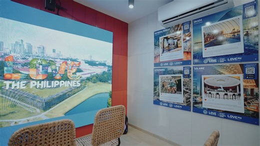 LOVEPH on Instagram: "𝗧𝗵𝗲 𝗗𝗲𝗽𝗮𝗿𝘁𝗺𝗲𝗻𝘁 𝗼𝗳 𝗧𝗼𝘂𝗿𝗶𝘀𝗺 (𝗗𝗢𝗧) 𝗳𝗼𝗿𝗺𝗮𝗹𝗹𝘆 𝗹𝗮𝘂𝗻𝗰𝗵𝗲𝗱 𝗧𝗿𝗮𝗻𝘀𝗶𝘁 𝗧𝗼𝘂𝗿 𝗣𝗵𝗶𝗹𝗶𝗽𝗽𝗶𝗻𝗲𝘀 𝗱𝘂𝗿𝗶𝗻𝗴 𝗮 𝗰𝗲𝗿𝗲𝗺𝗼𝗻𝗶𝗮𝗹 𝗲𝘃𝗲𝗻𝘁 𝗴𝗿𝗮𝗰𝗲𝗱 𝗯𝘆 𝗣𝗿𝗲𝘀𝗶𝗱𝗲𝗻𝘁 𝗙𝗲𝗿𝗱𝗶𝗻𝗮𝗻𝗱 𝗥. 𝗠𝗮𝗿𝗰𝗼𝘀, 𝗝𝗿. 𝗮𝗻𝗱 𝗙𝗶𝗿𝘀𝘁 𝗟𝗮𝗱𝘆 𝗟𝗼𝘂𝗶𝘀𝗲 𝗔𝗿𝗮𝗻𝗲𝘁𝗮 𝗠𝗮𝗿𝗰𝗼𝘀, 𝘁𝗼𝗴𝗲𝘁𝗵𝗲𝗿 𝗮𝗻𝗱 𝗹𝗲𝗱 𝗯𝘆 𝗧𝗼𝘂𝗿𝗶𝘀𝗺 𝗦𝗲𝗰𝗿𝗲𝘁𝗮𝗿𝘆 𝗖𝗵𝗿𝗶𝘀𝘁𝗶𝗻𝗮 𝗚𝗮𝗿𝗰𝗶𝗮 𝗙𝗿𝗮𝘀𝗰𝗼. The initiative underscores