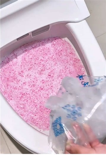 Cleaning bathroom #cleaning hacks #amsrsounds #cleargenius #bathroom