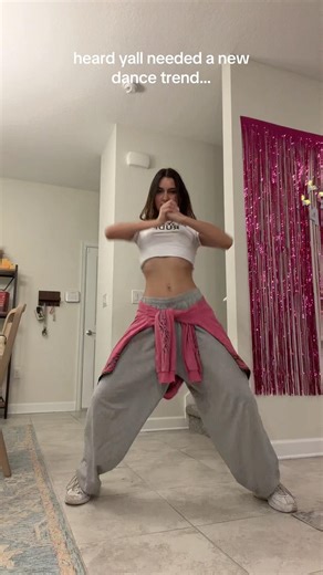 like a cyclone 😏 #newdance #dancetrend #cyclone #dance