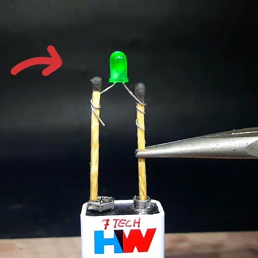 simple electric circuit with hw 9v battery and LED / science experiment project