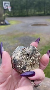 Bumblebee Jasper Smokey Quartz Citrine Pyrite Black Tourmaline Bees 🖤🐝 | Linus & Co.