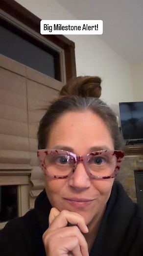 10,000 downloads!! The Energetics Podcast started out as a way to demystify the unseen world and the work of mediums… And it has turned into a sacred channel to communicate what is coming into my energetic field!! I am so proud of myself. So proud of this milestone. So proud of the content I put out in the world! @sarablakely if you want to gift me a pair of @sneex I would accept them with open arms. In fact it is a powerful lesson I have learned this year…. “Thank you, I receive that”. This is 