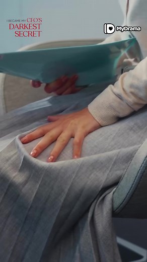 Iris and the Truth Behind Her CEO's Feelings