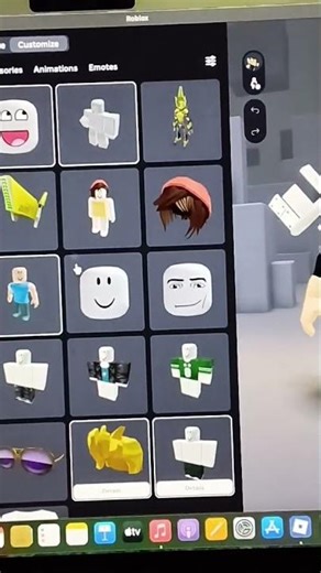 I got robuck for first time (⁠θ⁠‿⁠θ⁠) #roblox #newupdateinrobloxbedwars #funny #games #gaming #free