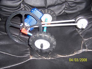 K'NEX Gear-Motor Dragster