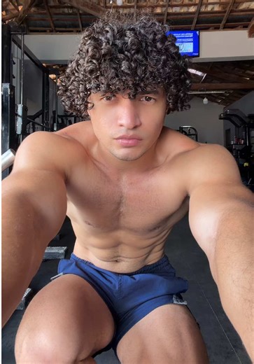 Mastering the Male Catwalk for Fashion Shows