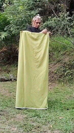 Magic Jemuran 🤭 #jemuran #justforfun #editing #MakeADifferenceEveryday #village #fypberanda #reelsviral #funnyreels #fyp #funny #funnymemes #fyp2025 #contentcreator #trending #foryou #jangkauanluas | Chals Kiroro