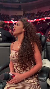 812K views · 10K reactions | How many times did you watch this？ Yes.  #WWE #SamanthaIrvin #SethRollins | WWE Samantha | Facebook