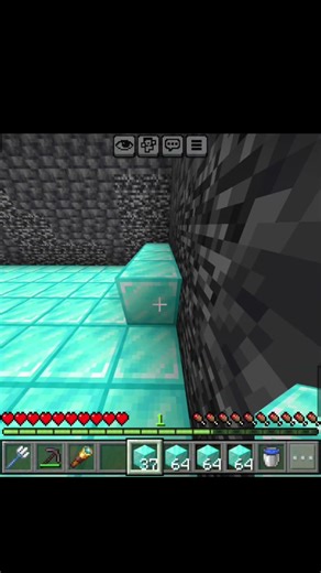 Day 10 of filling 10×10 hole with diamond | 1 sub = 1 block | #viral #minecraft #shorts