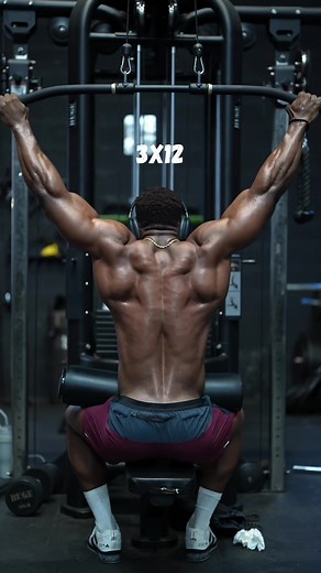 Ashton Hall's Back Workout Plan | Get Fit and Strong