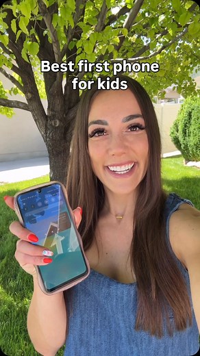 Built for safety, designed for kids—Gabb Phone 4. ❌ No internet browser ❌ No social media apps ✅ Safe connection ➡️ Check out the best first phone for kids in our link in bio. | Gabb Wireless