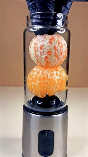 Automatic Orange juice Machine So Satisfying 😍Machine Make Fresh Orange 🟠 Juice🍊#orange#juice#fyp