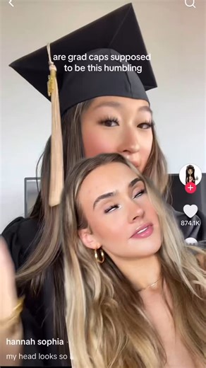 LIZZIE KLOEHN | if you’re graduating this year, you NEED this hack. . . Double tap if you're graduating! Save this post for later📍 Tag your fav grad... | Instagram