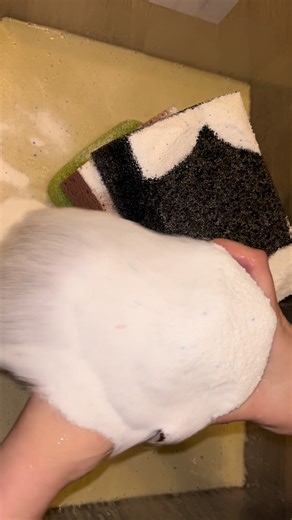 Shrek Bath Water: A Fun ASMR Experience