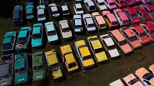 Solara, the design of 144 colorful cars by Zoer | Collater.al