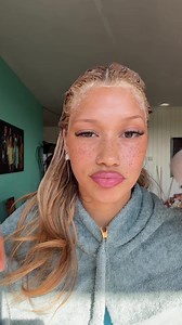 Video van ALYSSA (@tiktoktosti) over Honey Blonde Hair