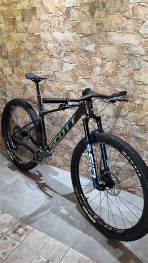 SCOTT STORE - Bike Expert on Instagram: "SCALE 920 2026 personalizada 🔥🔝 🔺Manubrio Syncros Cockpit integrado Fraser iC SL WC -40° 740mm 80mm 🔺Soporte en Capuchón SYNCROS XC 🔺Kit Freno a Disco SRAM Level Bronze Stealth 4 Piston 🔺Tija Syncros Duncan Dropper Post 1.5XC / 31.6mm 100mm 🔺Sillín Syncros Belcarra Regular 1.5.Titanium rails 🔺Par de Ruedas MTB ZIPP 1Zero HiTop SW Carbono Tubeless TyreWiz 2.0 🔺Neumático Maxxis Rekon Race / 29x2.4” / 120TPI Tubeless Ready EXO 🔺Mando remoto SCOTT R