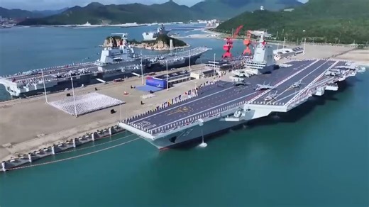 🇨🇳China Commissions Its Largest Aircraft Carrier The "Fujian" has become the third and most modern ship in the PLA Navy fleet. It was entirely built in China and named after the province located across the strait from Taiwan, whose territory Beijing claims. A feature of the "Fujian" is its two electromagnetic catapults, which allow for the launch of heavier aircraft than usual. Until now, only one ship has been equipped with such catapults — the American aircraft carrier "USS Gerald Ford." The