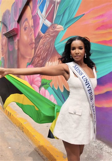 Miss Universe Jamaica discovers Puerto Rico