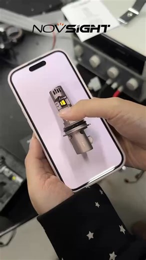 Novsight Auto on Instagram: "Don’t blink 😳Cause magic happens in seconds #novsight #novsightledheadlightn39 #upgrade #Ledupgrade #headlightbulb #H11Bulbs #H7bulbs #BlackFriday #Bulbtest #LEDBulbs #NovsightLED"